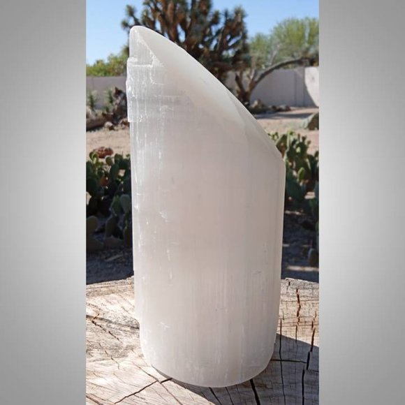 SELENITE slanted lamp Crown CHAKRA : Purification 01 - Picture 6 of 13